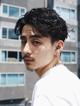 フィフス 名駅(fifth) ツイストスパイラルパーマセンターパートツーブロックメンズ名駅