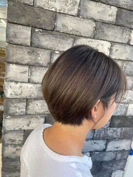 ライズ バイ レボ 柏店(RISE by REVO) インナーグレージュ/マチルダボブ/前髪/ピンクベージュ/柏