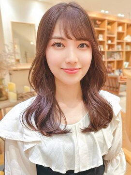 ルエ(rue) 京都レイヤーショートボブウルフカット韓国◎前髪ありグレージュ