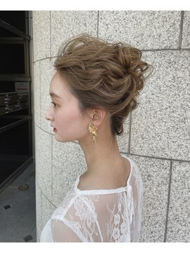 ロレト(Loreto) アップスタイル
