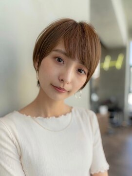 イオ 本厚木(io) 20代30代大人かわいい丸みショートベージュカラー前髪