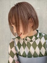 サンク 原宿 表参道(cinq)&nbsp;ナチュラルボブミニボブミルクティーベージュ切りっぱなしボブ