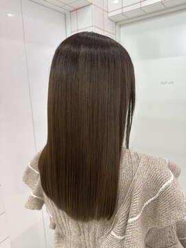 ロンドルーチェ 心斎橋(Lond luce) ダークアッシュ/ミディアムレイヤーカット［髪質改善/縮毛矯正］