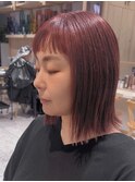 ストロベリーピンク