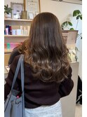 綺麗なウェーブヘアに!無重力デジタルパーマ