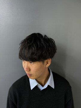 グリーディーフォックス 三軒茶屋(GreedyFOX) 波巻き/マッシュパーマ/ウルフ/ハイライト<理容室>