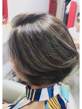 レイヒン(REIHIN) グラボブ/ハイライト+カラー