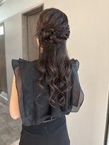 ポノ(po_no)&nbsp;くるみちゃんヘアハーフアップ