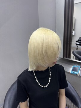 エミーバイモアムー(Emmie byMoremuu) 【MEI】ブロンド