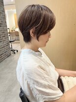デルタ(Delta)&nbsp;ダークパープル/ナチュラルショート/ミルクブラウン/夏/田原本