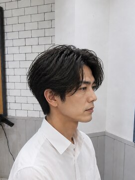 リンダバイネオリーブ 白楽店(Linda by neolive) 毛流れパーマ・リバースセンターパートニュアンスパーマ