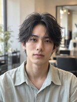 ヴェルト 浦和(VELT)&nbsp;柔らかな毛流れのフェザーパーマ◎黒髪センターパート
