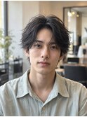 柔らかな毛流れのフェザーパーマ◎黒髪センターパート