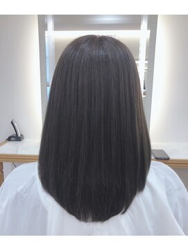 テイスティ プライム(tasty prime) 透明感のあるカーキアッシュカラー ♪