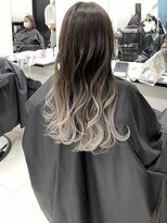 アライブ キチジョウジ(ALIVE Kichijoji)&nbsp;ホワイトグレーグラデーションカラー