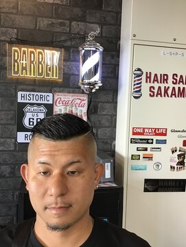 サカモト(SAKAMOTO) スキンフェードx1ライン