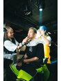 エルエードラゴ(LA DORAGO) @ladorago_kogaレペゼンメンバーのヘアメイク専属【炎上万博】