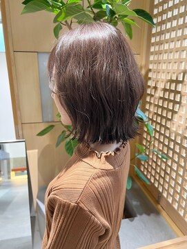 オーラメロウ(orlla melleau) 外ハネくびれボブ