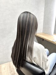 白髪ぼかし/ハイライトカラー/カラー/透明感/ハイライト/上尾