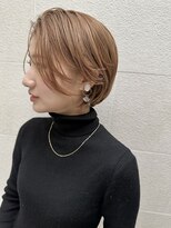 ゲン(gen.) ベージュ/ショートカット/ブリーチカラー/20代/30代/40代