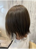 大人かわいい前下がり外ハネボブ ハイライトカラー 髪質ケア