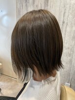 エヌアンドエー せんげん台店(N&A) 大人かわいい前下がり外ハネボブ ハイライトカラー 髪質ケア