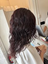 シーバイリリア(siie by LILIA)&nbsp;レイヤー×パーマにレッドピンクカラー♪