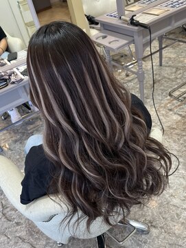 ラピステン 福岡天神 大名店(Lapis) 学生◎ブリーチなし/ハイライトエクステ/ブラウンカラー