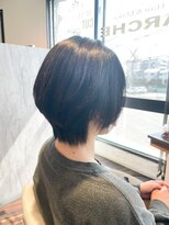 アトリエアルシュ(atelier ARCHE)&nbsp;自然な縮毛矯正で細いうねるくせ毛をショートヘアに
