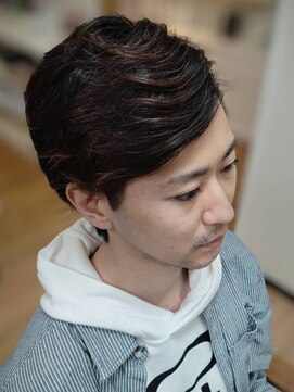 エアリス(Aerith) マニュピレートパーマ