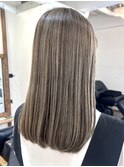 ナチュラルハイライト×アッシュベージュ