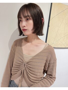 ユー(yew) レイヤーボブ