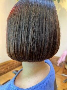 モーチェ(MOUCHE.) コンサバ系ボブ