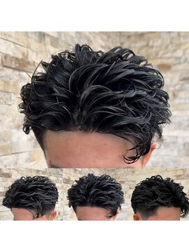 ヘアーモードキクチ 神田日銀通り店 ど直毛の方必見！　オールバックパーマ