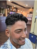 スキンフェード×ピンパーマ