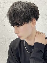 テン 心斎橋(tenn.)&nbsp;難波ツイストパーマメンズスパイラルパーマフェザーショート色気