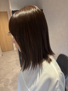 コンフィー(comfy) 【comfy 佐藤】結べる長さの外はねミディアム【草加/谷塚美容室