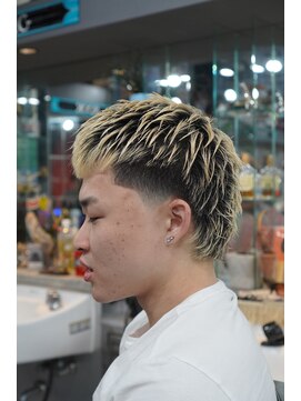 ツークツワンク バーバー 新宿(ZUG2WANG BARBER) マレットフェード