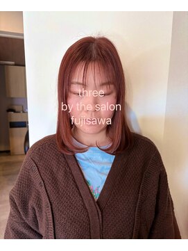 スリー バイ ザサロンフジサワ(THREE by the salon fujisawa) レッドカラー×ミディアムボブ