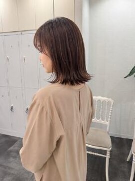フラウ チャームマーチ(hulau Charm/MARCH) 切りっぱなしミディアム