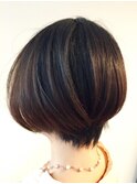 清潔感あふれるショートボブ