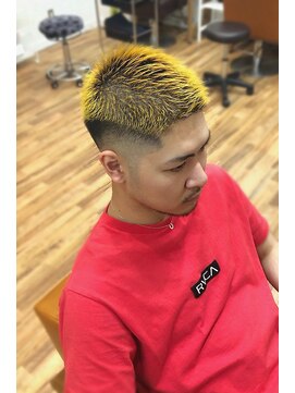 ヘアスタジオ ロメオ(hair studio Romeo) ネオンイエロー×スキンフェードカット