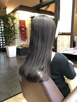 ナトゥーラ 岐阜(Natura) アッシュブラウン