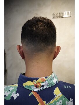 バーバー ヤマミチ(BARBER YAMAMICHI) 【バーバースタイル】0ミリ スキンフェード