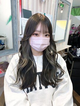 フリーダムメルシー(freedom Merci) ■イヤリングカラーシルバーベージュ　シースルー　サイドバング