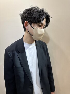 レーヴス(REVES) ニュアンスパーマ センターパート