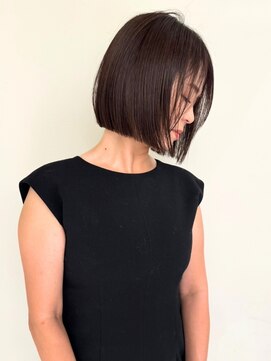 ジル ブラン 福岡(JIL BLAN) ハイライトレイヤーカットショートボブイルミナカラー天神大名