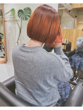 フイ(HUI) 20代30代40代ベージュ暖色系カラー大人ボブ透明感小顔