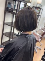 ヘアーサロン カラー 色彩店(COLOR)&nbsp;ボブカット+ブラウンベージュ