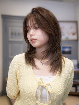 ビュートリアム 梅田(BEAUTRIUM) レイヤーカット/顔まわりレイヤー/大人レイヤー/茶屋町/梅田